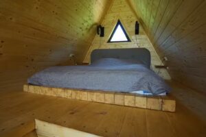 A Frame Cabin – Valea Vinului