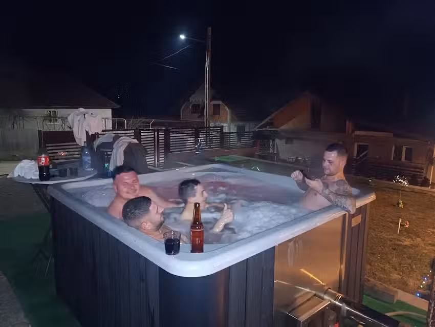 Agropensiunea Maya-Andrei se afla la Poalele Munților Parâng -Ranca-Transalpina!!