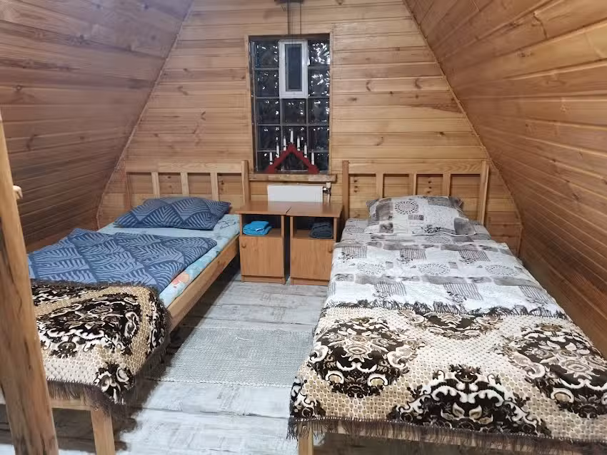 Agropensiunea Miliza, Căsuța din Zarand, Punctul Gastronomic Local, Salina, Sauna