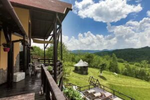 Akasha Retreat | Restaurant | Outdoor Activities