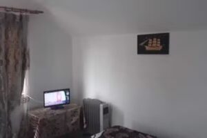 Andiral – Camere de inchiriat