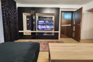 Apricot Blossom Otopeni