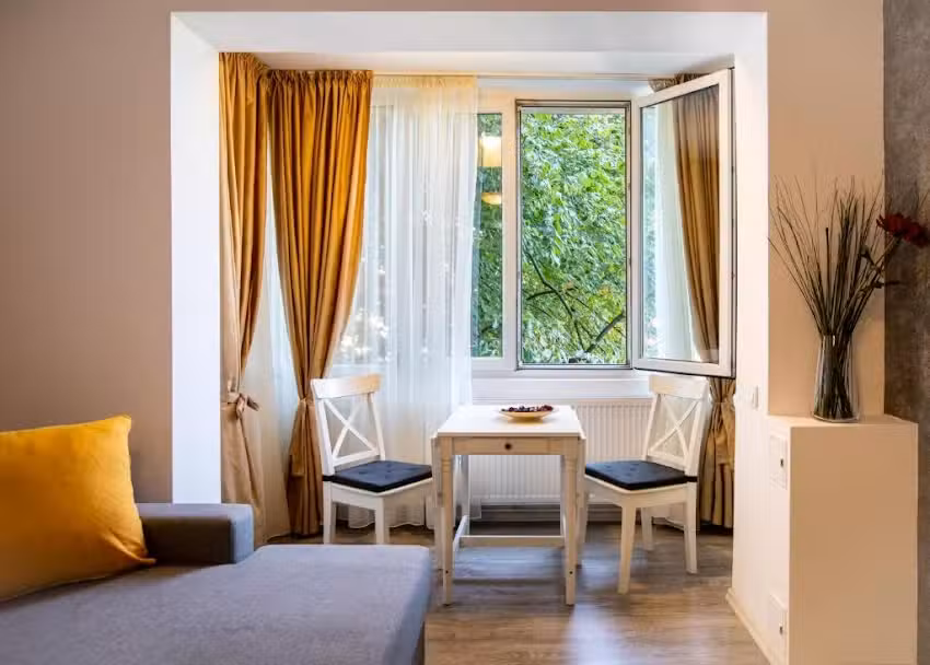 Aquarium Apartment Grivita