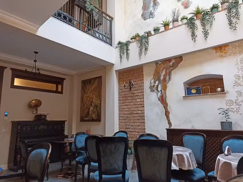 Artisans Boutique villa