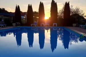 BALADA DINTRE DEALURI