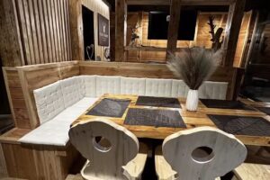 Black Chalet Apuseni