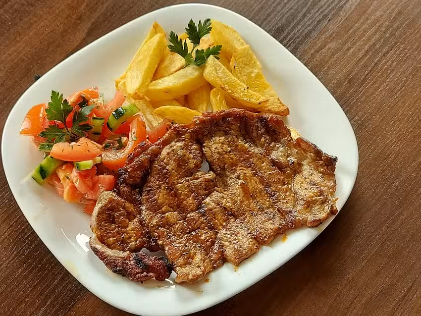 Blues Pensiune & Restaurant