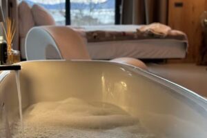 Bramble Chalet & Tiny House