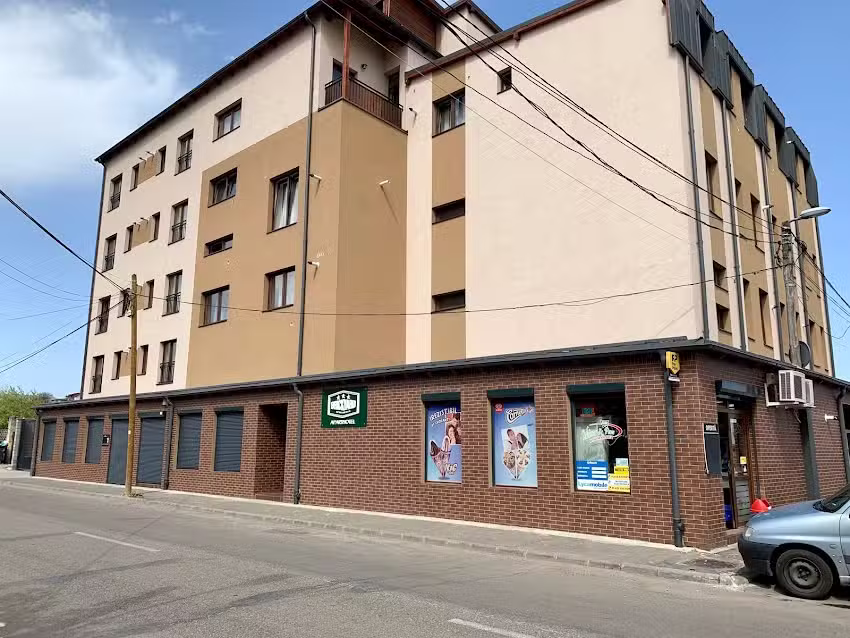 Brickyard Aparthotel