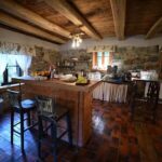 Cabana Aproape de Stele