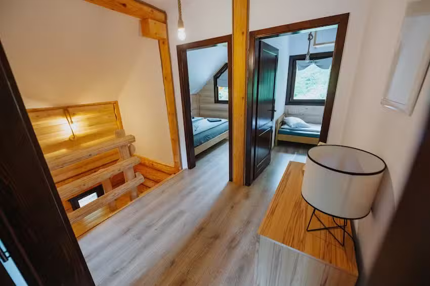 Cabana de lemn Pirikce