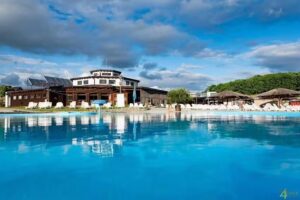 CABANA DRACULA BAILE FIGA