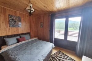 Cabana Karina Colibita