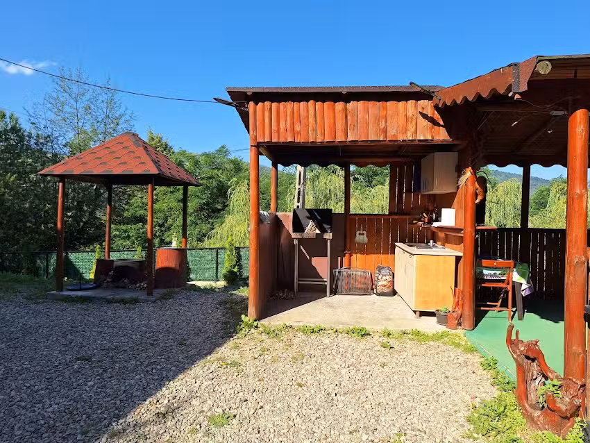 Cabană La Muntele-Rece