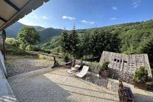 Cabana poarta muntilor