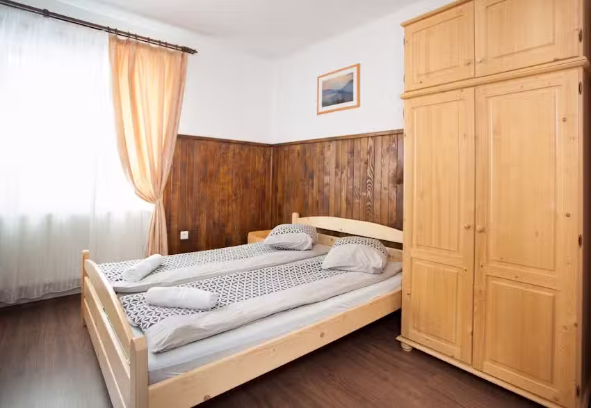 Cabana & Restaurant Farkas