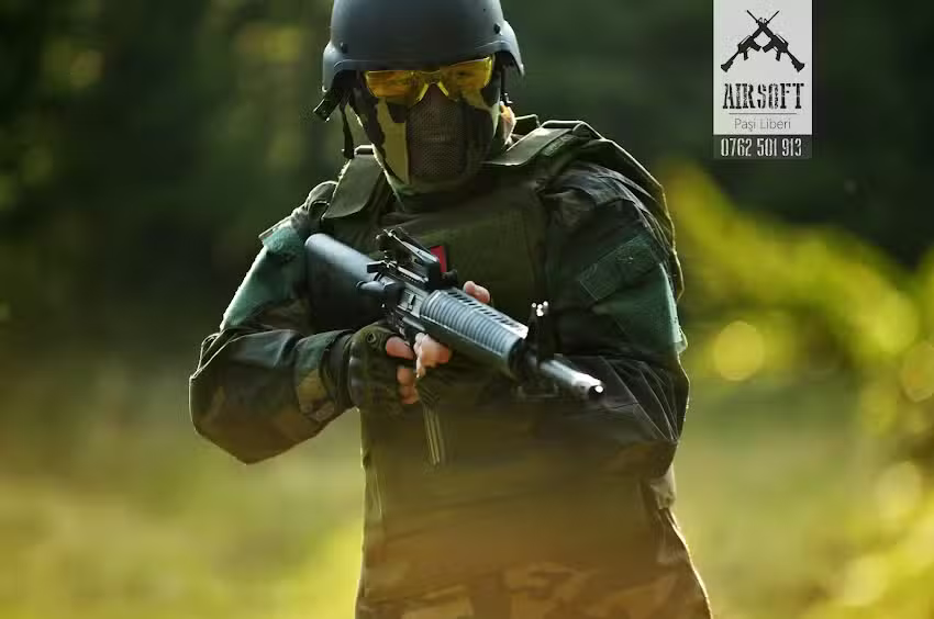 Cabanele PASI LIBERI – cazare, airsoft, schi