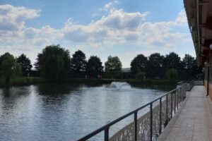 Camelot Resort, HUSASĂU DE CRIȘ