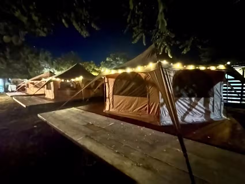 Camping – HAHAMACE – Corbu