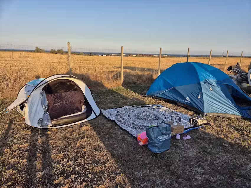 Camping Rulote si Corturi