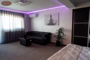 Campus Caffe Mansion