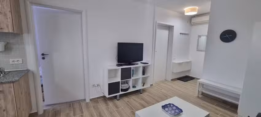 Carmen-Silva Studios