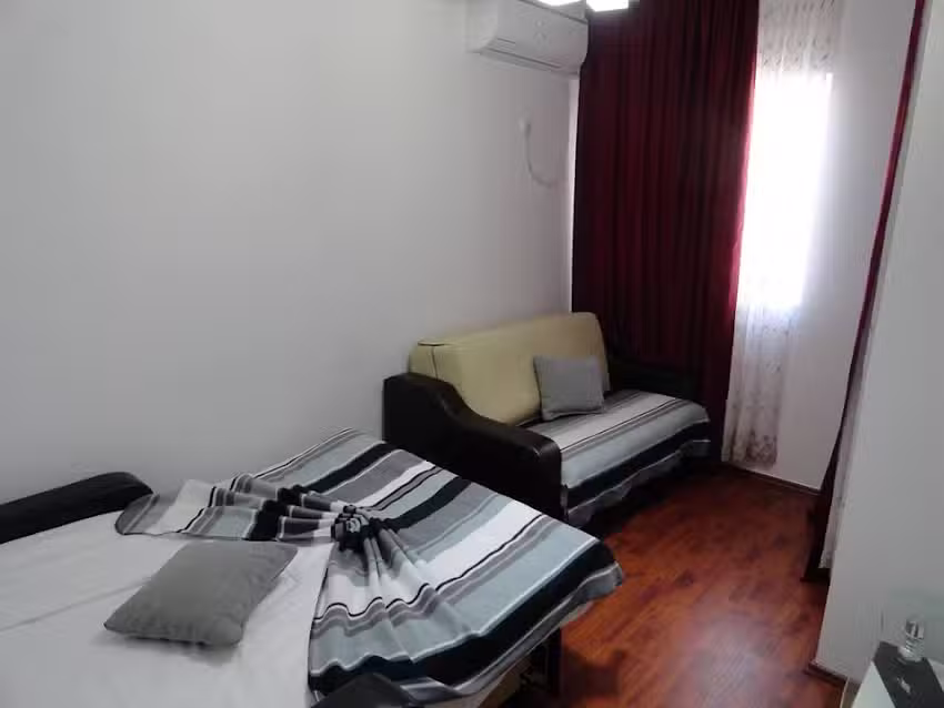 Carmen Studio