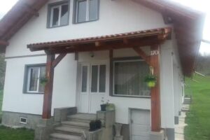 Casa 170 Bran Poarta