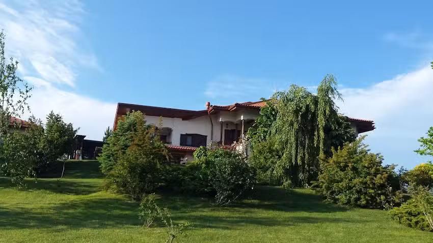 Casa de vinuri Isărescu