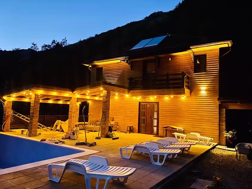 Casa de Vis – Cabana Mircea și Cabana Gaby