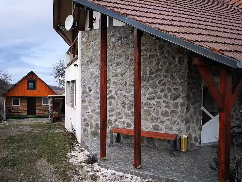 Casa din Valea Tarnei