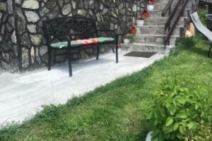 Casa Padina cu Pietre