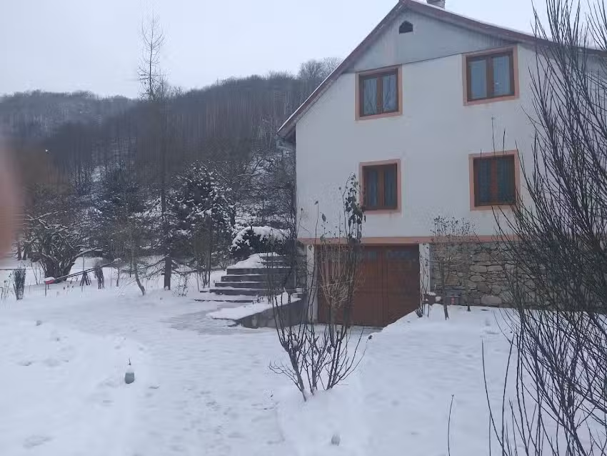 Casa Paradis sat Rugi