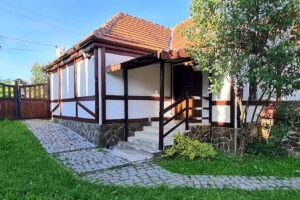 Casa Vatra Șinteului