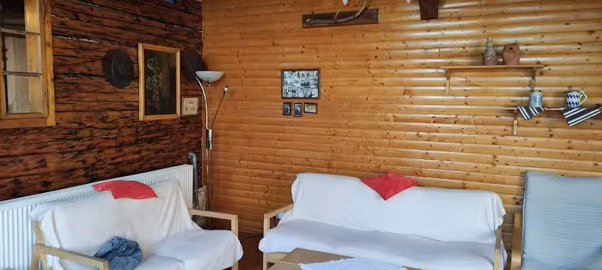 Casa veche “Old House”