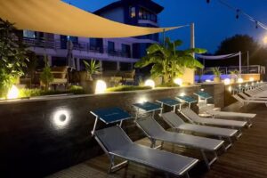 Casa9 – villa & spa – Eselnita