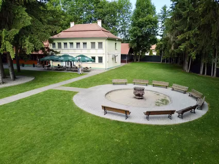 Castle Garden Hostel