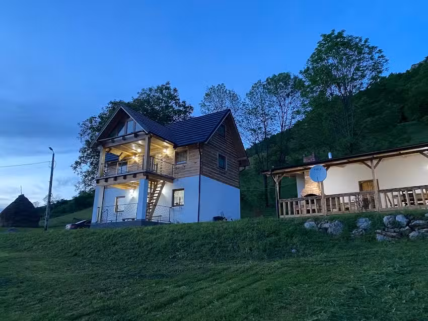 Căsuța Anei Rustic Chalet