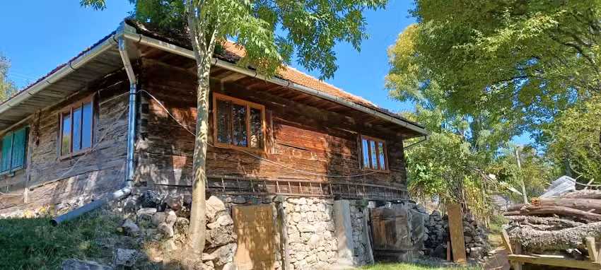 Căsuța Bunicilor. Cazare la casa tradițională in Munții Apuseni .