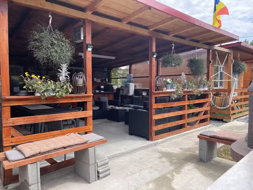 Casuta de la Mare Corbu