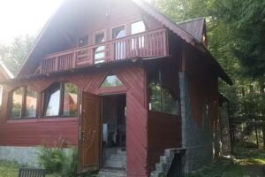 Casuta Paterau Cheia