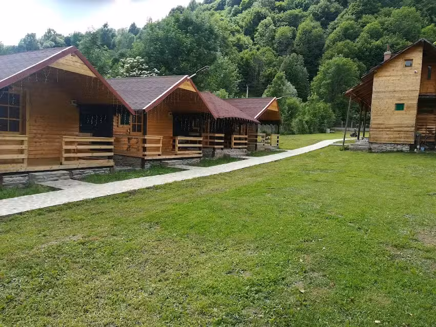 Căsuțe Valea Doftanei