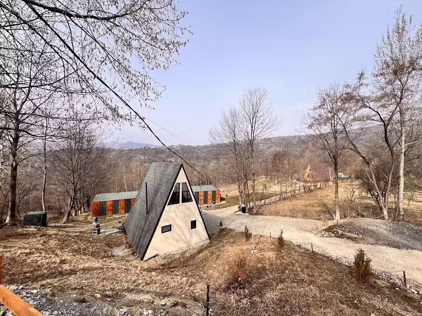 Casutele din Poienita Chalet