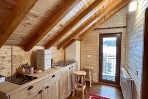 Căsuțele dintre brazi