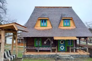 Cazare Breb Casa Moroșenilor