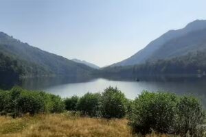 CAZARE PENSIUNE Călimăneşti-Căciulata-Valea Oltului dotată cu Piscină cu Apă Termală