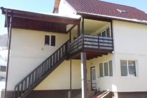 CAZARE PENSIUNE FUNDATA – Damaris