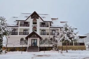 Cazare Pensiune Gura Humorului – Elegance