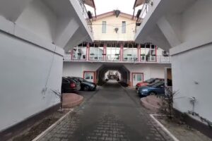 Cazare Valenii de Munte – Vera și Livia