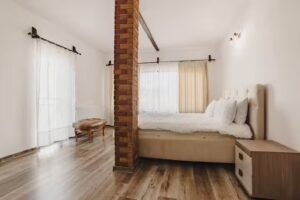 Cazare Zorilor Zărnești